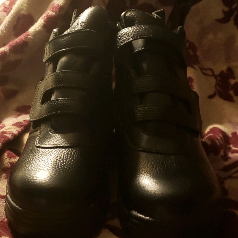 Black shoes
